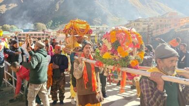 भू-बैकुंठ श्री बदरीनाथ से योग बदरी पांडुकेश्वर मंदिर पहुंची गद्दी