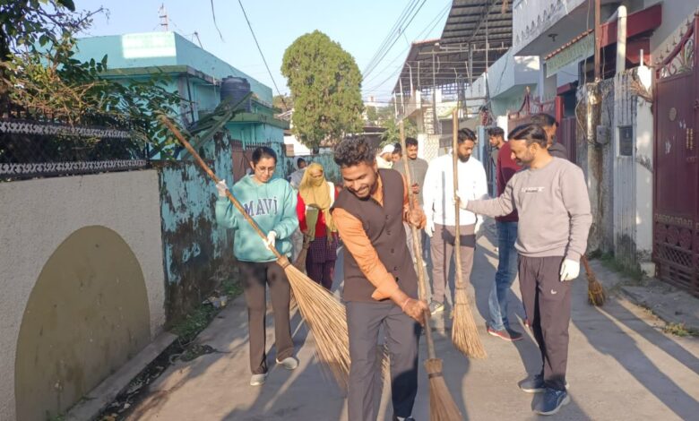 एक कदम स्वच्छता की ओर कार्यक्रम का आयोजन