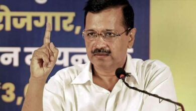 अरविंद केजरीवाल पर फिर हमला समझें सियासी नफा-नुकसान का गणित