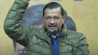 अरविंद केजरीवाल: दिल्ली में छात्रों को महिलाओं की तरह फ्री बस सफर, किराएदारों को मिलेगा फ्री बिजली और पानी का लाभ