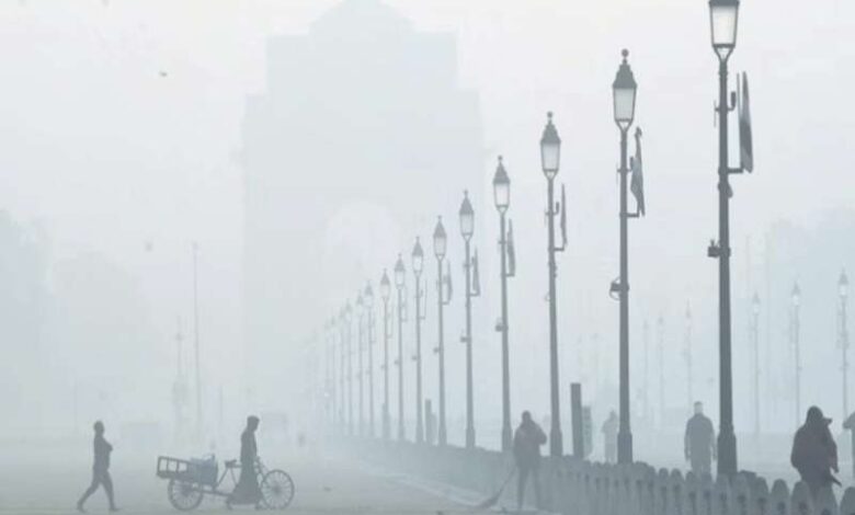 दिल्ली AQI में सुधार, GRAP-4 हटने से मिली राहत