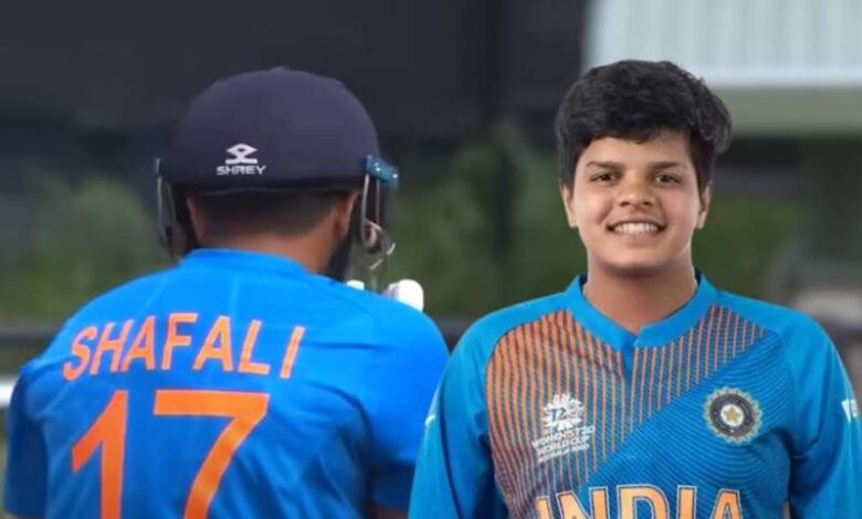 शेफाली वर्मा की टीम से बाहर होने की खबर, पिता को हार्ट अटैक के बाद दी जानकारी शेफाली वर्मा की टीम से बाहर होने की खबर, पिता को हार्ट अटैक के बाद दी जानकारी