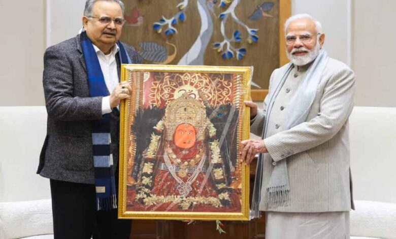 डॉ. रमन सिंह ने पीएम मोदी और अमित शाह से की मुलाकात, कई अहम मुद्दों पर हुई चर्चा