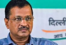 दिल्ली चुनाव: AAP के 8 विधायकों का इस्तीफा, केजरीवाल पर गिरी गाज