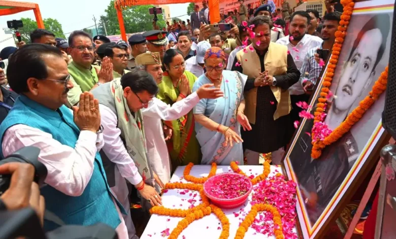 Uttarakhand News: पूर्व सैनिकों व परिजनों को मुफ्त बद्रीनाथ यात्रा कराने का मुख्यमंत्री पुष्कर सिंह धामी ने किया ऐलान… Uttarakhand News: पूर्व सैनिकों व परिजनों को मुफ्त बद्रीनाथ यात्रा कराने का मुख्यमंत्री पुष्कर सिंह धामी ने किया ऐलान…