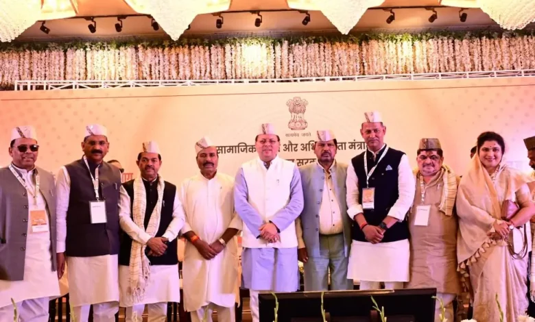 Uttarakhand News: प्रधानमंत्री की नीतियों से तीस करोड़ लोग निकले गरीबी रेखा से बाहर– मुख्यमंत्री पुष्कर सिंह धामी… Uttarakhand News: प्रधानमंत्री की नीतियों से तीस करोड़ लोग निकले गरीबी रेखा से बाहर– मुख्यमंत्री पुष्कर सिंह धामी…