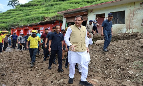 Uttarakhand News- धराली-हर्षिल में राहत-बचाव कार्य तेज: सीएम धामी ने कहा – प्रत्येक नागरिक की जान की सुरक्षा हमारी जिम्मेदारी….